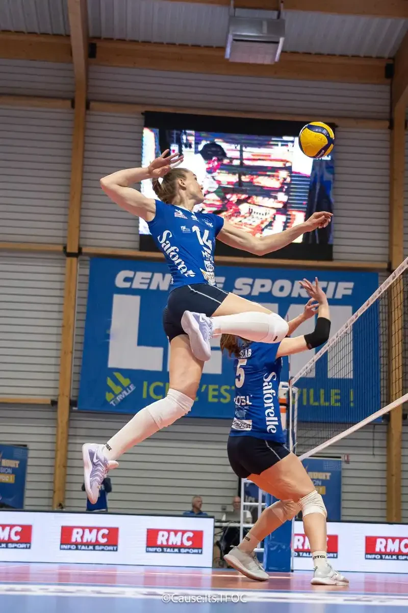 Tatiana Kulikova - France - TFOC - Middle-Blocker - season 2024-2025