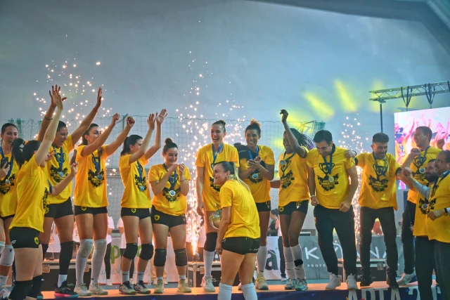 Tatiana Kulikova Aek Greek Cup Ceremony 11