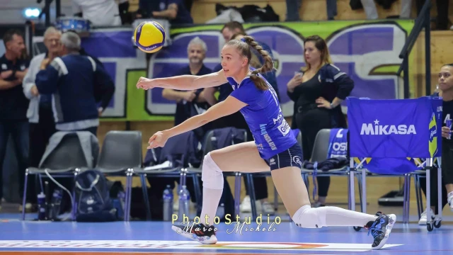 Tatiana Kulikova 2023 2024 Season Tfoc Lecannet 7