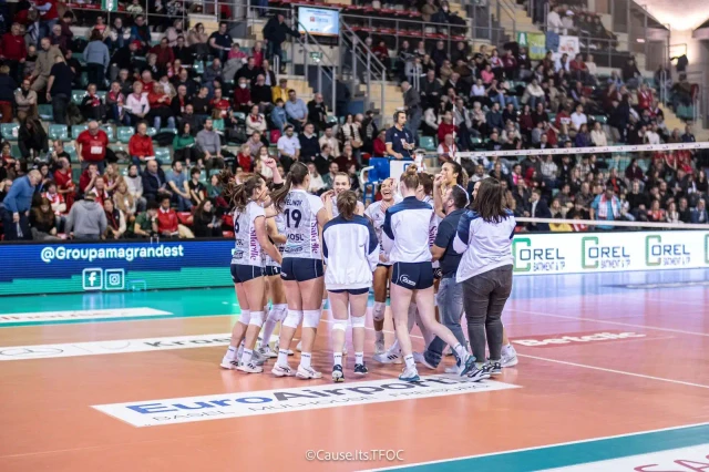 Tatiana Kulikova - France - TFOC - Middle-Blocker - season 2024-2025