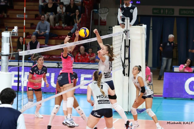 Tatiana Kulikova 2023 2024 Season Wevza 19