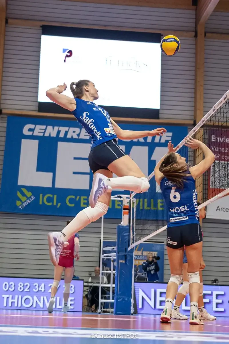 Tatiana Kulikova - France - TFOC - Middle-Blocker - season 2024-2025